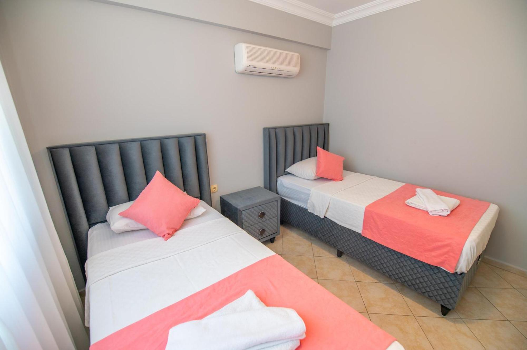 Sunset Beach Villas And Apartments Fethiye Luaran gambar